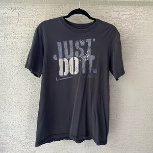 Nike Vintage Just Do It Graphic Tee